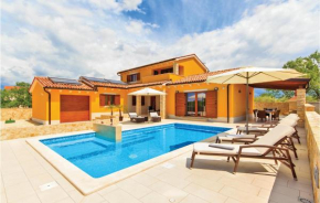 Awesome home in Sveti Kirin with Outdoor swimming pool, WiFi and 4 Bedrooms